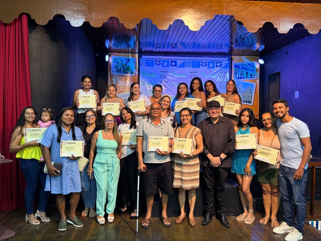Secretaria de Cultura realiza entrega de certificados de cursos em São Miguel dos Campos