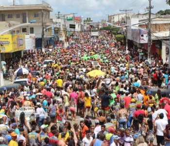 Fevereiro ou Março - Carnaval