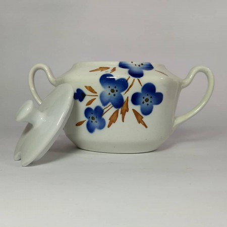 Açucareiro de louça branco com detalhes florais azul